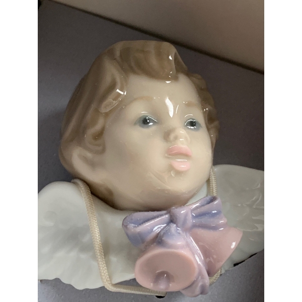 LLADRO Porcelain 'Seraf w/ Bells' Figure - 2.5L 