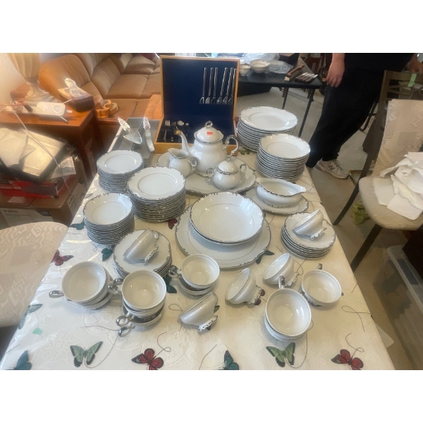 Complete set of Mikasa Fine China. 2 Serving Bowls, Serving Platter, turkey Patter, Gravy Boat, Teap