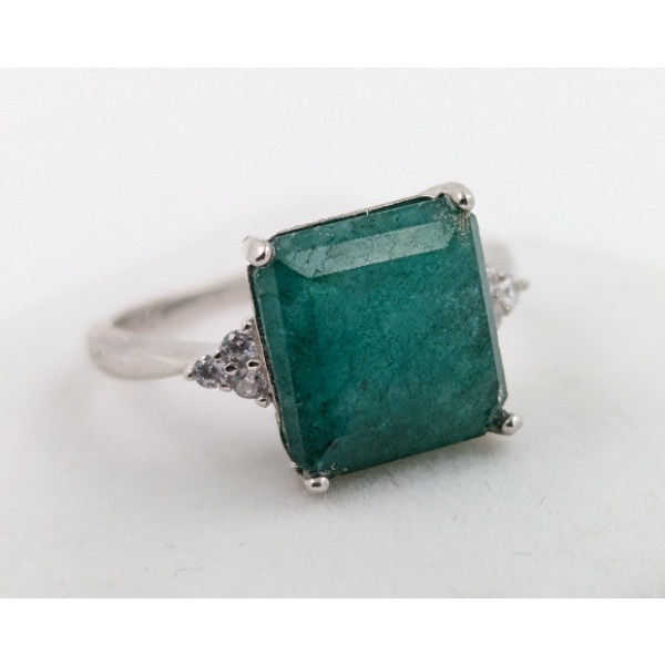 4.6 ct Certified Silver Emerald gemstone Ring ($4,220 Appraisal)