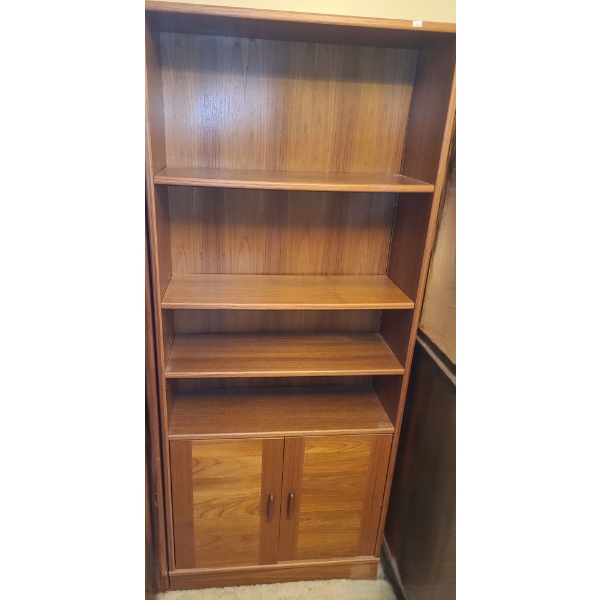 Bookcase w/ 4 Shelves and Bottom Storage Cupboard 31 W, 12 D, 70 T 