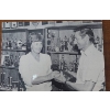 Image 9 : Wayne Gretzky Hockey Photographs Memorabilia