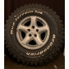 Image 1 : Jeep Tire w/ Rim Mud Terrain BF Goodrich (31x10.50 R15) 