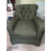 Image 4 : Green Upholstered Armchair with Tufted Back