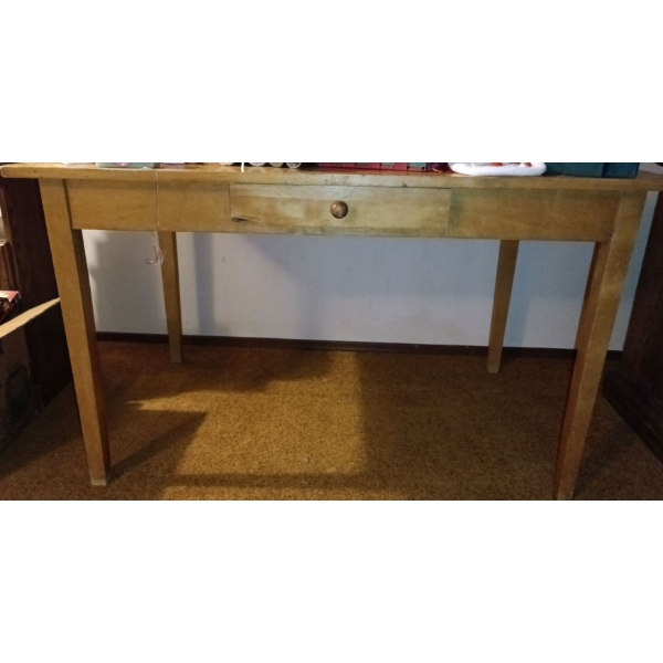 Compack Table/Desk W/four Chairs  (See Picture- Some Damage on Chairs)