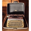 Image 1 : - Smith- Corona Classic 12 Typewriter w/ Case, Key Included