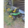 Image 3 : Working John Deere D120 Lawn Tractor 