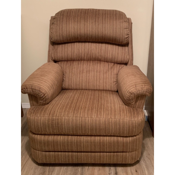 Vintage La-Z-Boy Single Seat Rocking Chair - 35W, 40D, 38T 