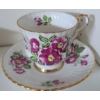 Image 10 : 6 Stunning Mismatched Antique Teacups & Saucers - Royal Vale Crown Trent & More