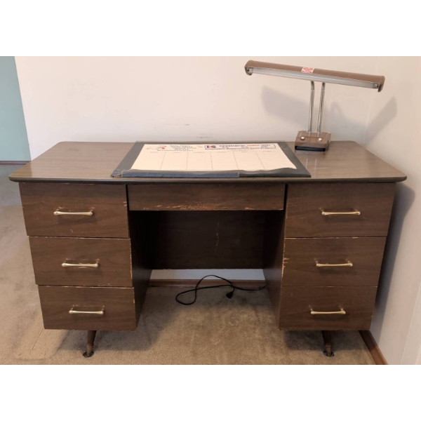 Mid-Century Wooden Desk with 5 Drawers and Desk Lamp