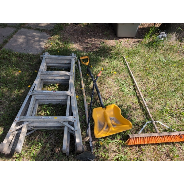 Mastercraft Multi-Way 4 Rung Ladder w/ Yard Tools 