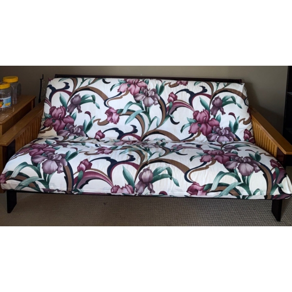Modern Contemporary Futon Style Pull Out Sofa 81x33