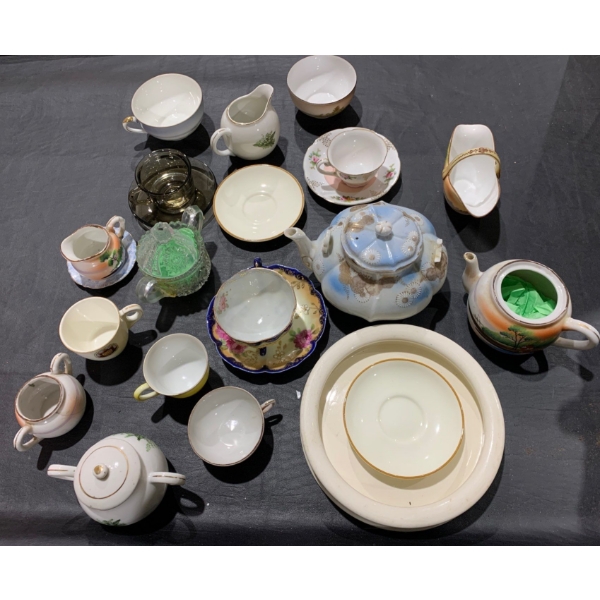 Various Patterns China and Glassware Set
