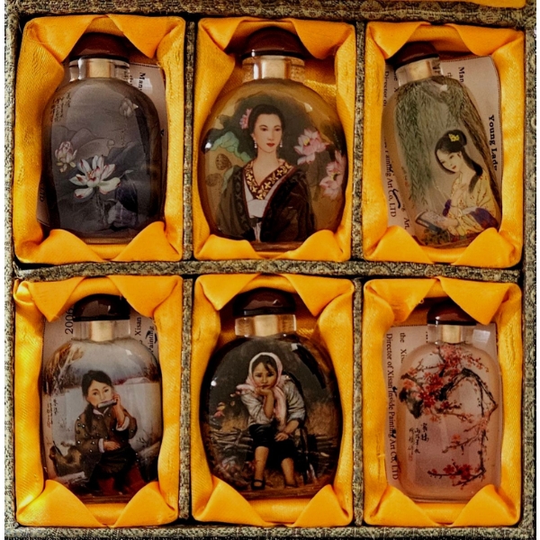 Inside-Painted Vintage Reversible Snuff Bottles by Artist Wang Li Yun with Signatures (2006)
