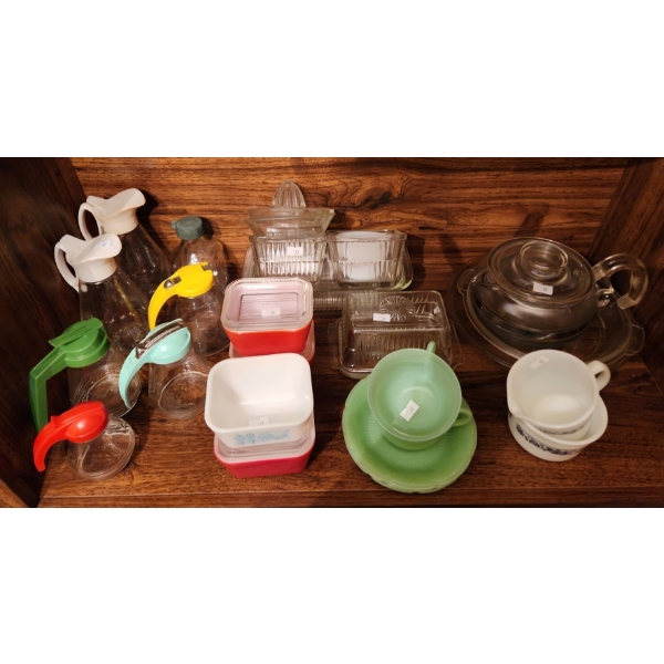 Pyrex Kitchenware: Carafe, Rectangular Containers, Pie Plate- Other Assorted Glassware Included