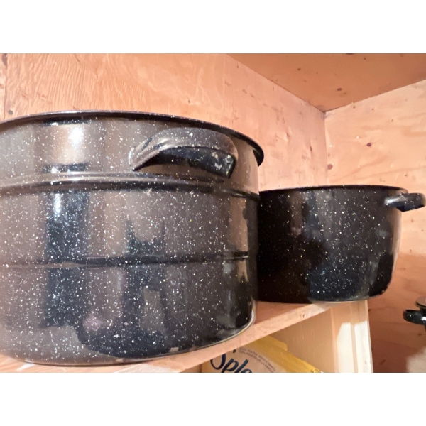 Vintage Black Speckled Enamel Canners. Set of 3 