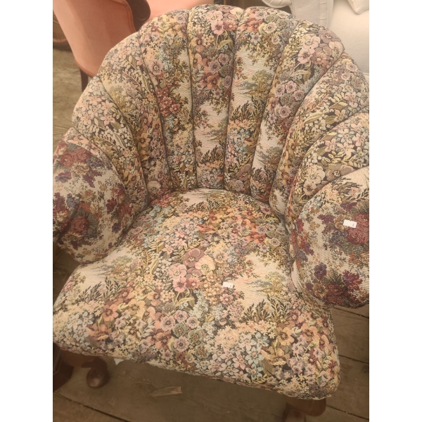 Vintage Floral Padded Upholstered French Tub Chair