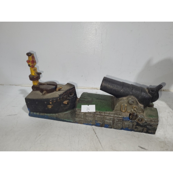 Vintage Coin Bank: "U.S vs Spain" 8 W, 4 T 