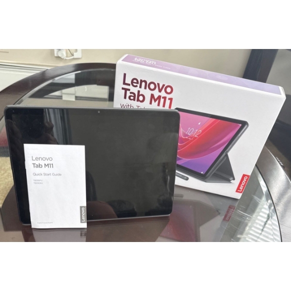 LENOVO Tab M11 w/ Original Box Stylus & Instruction Manual (Like New)