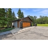 Image 44 : Discover the perfect blend of peaceful country living and convenience on this stunning 10+ acres