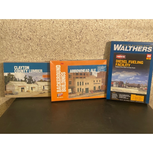 HO Scale Heljan Brideg, Middlesex Manufacturing Co, Golden Valley Canning, Lumber Load