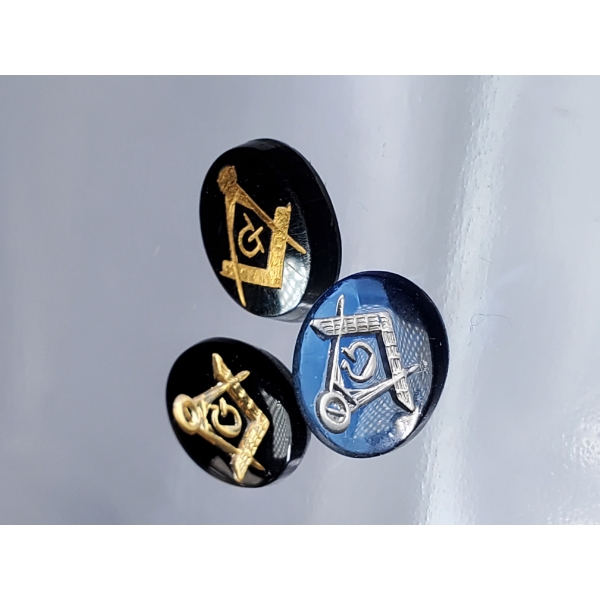 Hematite / Onyx / Sapphire (7.4 ct, 10×8×3 mm)