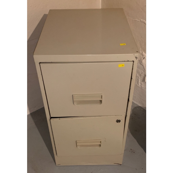 Filing Cabinet (18W, 15D, 29T) 