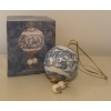 Image 1 : LLADRO Porcelain 'Under The Mistle Toe' Holiday Ornament 3T