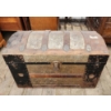 Image 11 : Wood and Metal Bound Trunk With Curved Top, 20 in x 34 in x 17 in