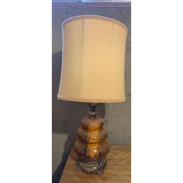 Gorgeous Metal and Glass Artistic Lamp  - 36T 