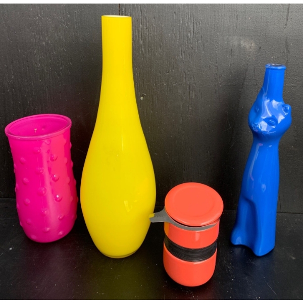 Vibrant Home Collection - Vases (Tallest is 16T) Plus Davids Tea 'ForLife' 
