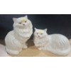 Image 1 : White Ceramic Cats w/ Gold Eyes 9" Base, 14.5 T and 16 W, 10 T