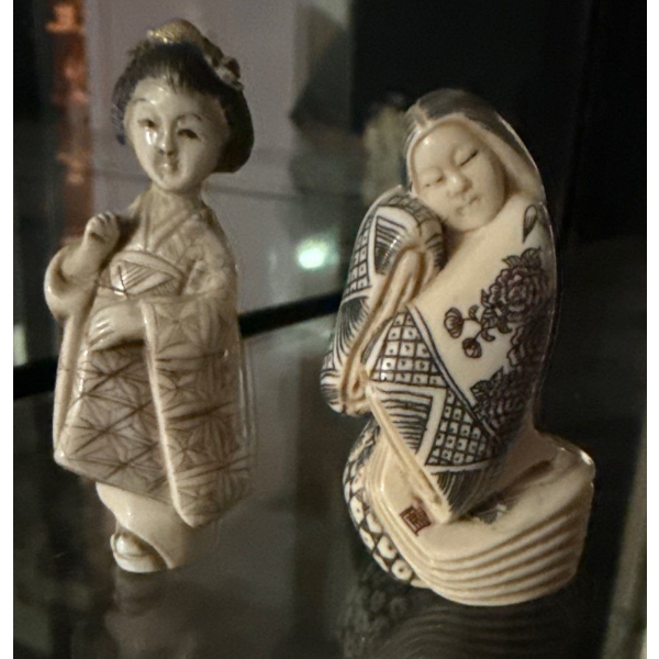 Ivory Okimono Japanese Figures 3T (2)
