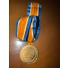 Image 12 : Antique 1914 War Medals Badges Pins & more 