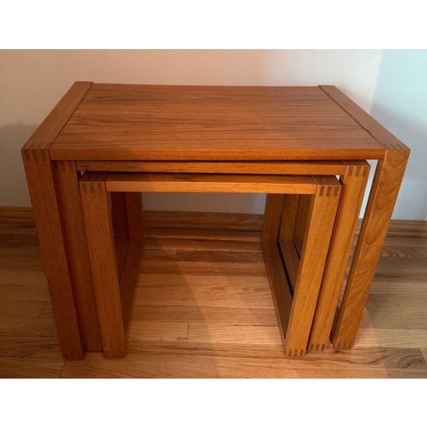 Wooden Nesting Table, 3 Pcs, Largest  24.5W, 19.5T