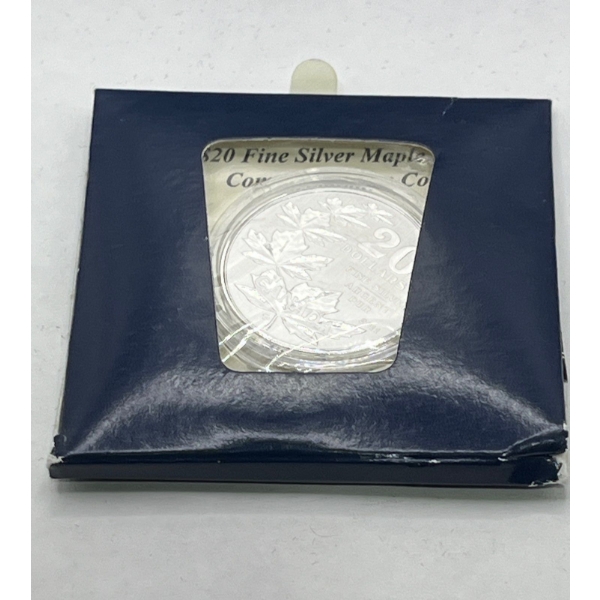 2011 Unopened $20 Maple Leaf Commemorative Coin 99.99% Silver at 7.96g