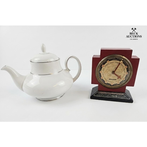 Royal Doulton Lace Point Teapot , Vintage "Mass Clock"