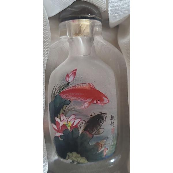 Wang Xisan Ji School Reverse Painting of Koi Fish Snuff Bottle