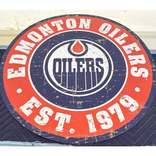 Official Edmonton Oilers Round Distressed Wall Sign #1 - 20'Diameter 
