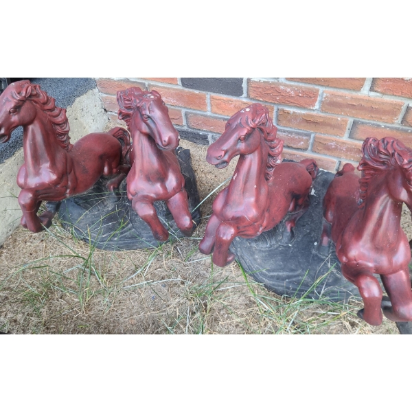 Pair of Ceramic Garden Decor Horse Figurines 15 W, 16 D, 17 T