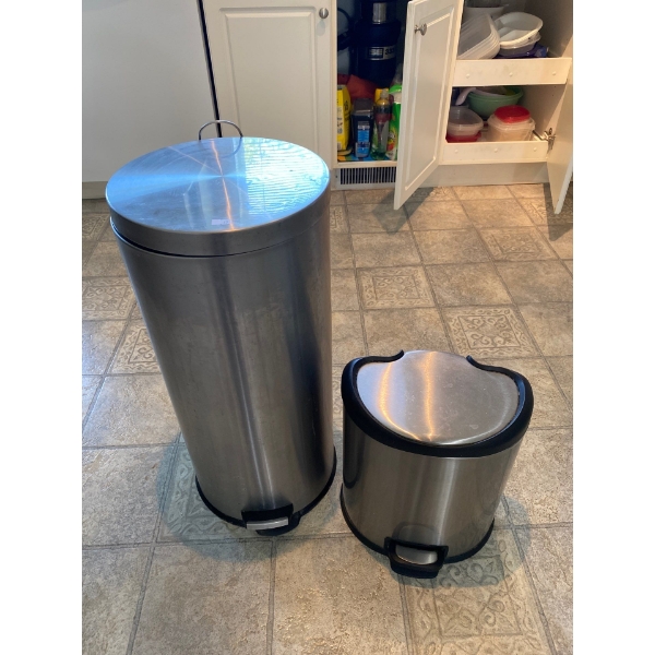 Stainless Steele Garbage Can Collection