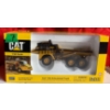 Image 3 : Norscot CAT 725 Articulated Truck 1:50 Scale Die-Cast