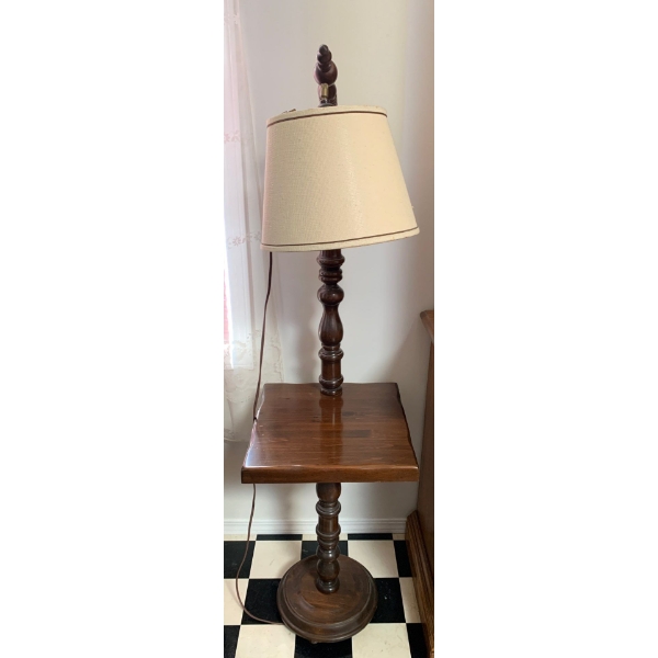 Vintage Walnut Stand Up Table Lamp15x58