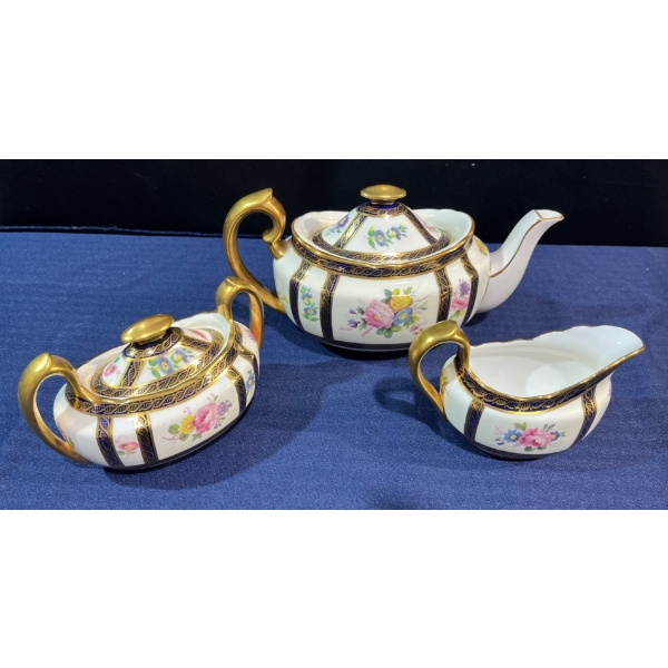 Paragon Fine Bone China Tea Set