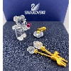 Image 1 : Swarovski Crystal - Kris Bear Blowing Kisses, Roses, and Perfume Atomizer 4cm H
