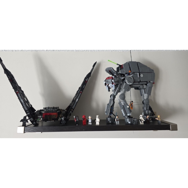 LEGO Star Wars Kylo Ren's Shuttle(set75256) & First Order Heavy Assault Walker(set75189)