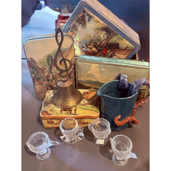 Decorative Tins, Brass Bell, Ceramic Cup with Octopus Handles and Four Glass Bird-Shaped Dn