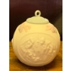 Image 2 : LLADRO Porcelain '1995 Christmas Ball' 3T