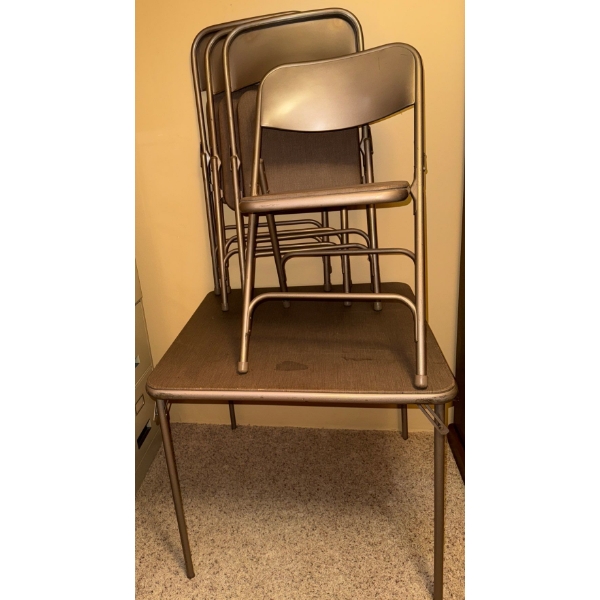 Vintage Samsonite Metal Folding Chairs & Card Table  30x30x27"tall