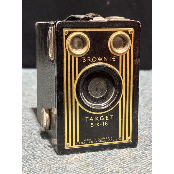 Brownie Target Six-16 Box Camera