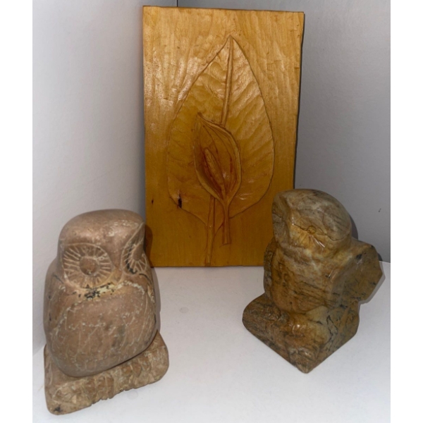 Hand Carved Canadian Wildlife Art - Stone Birds w/ Wooden Plaque 11T